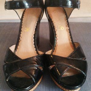 Boutique 58 Patent-leather platforms